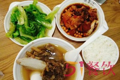 草本湯 投資5-10萬，掘金養生藥膳與風味小吃融合新賽道